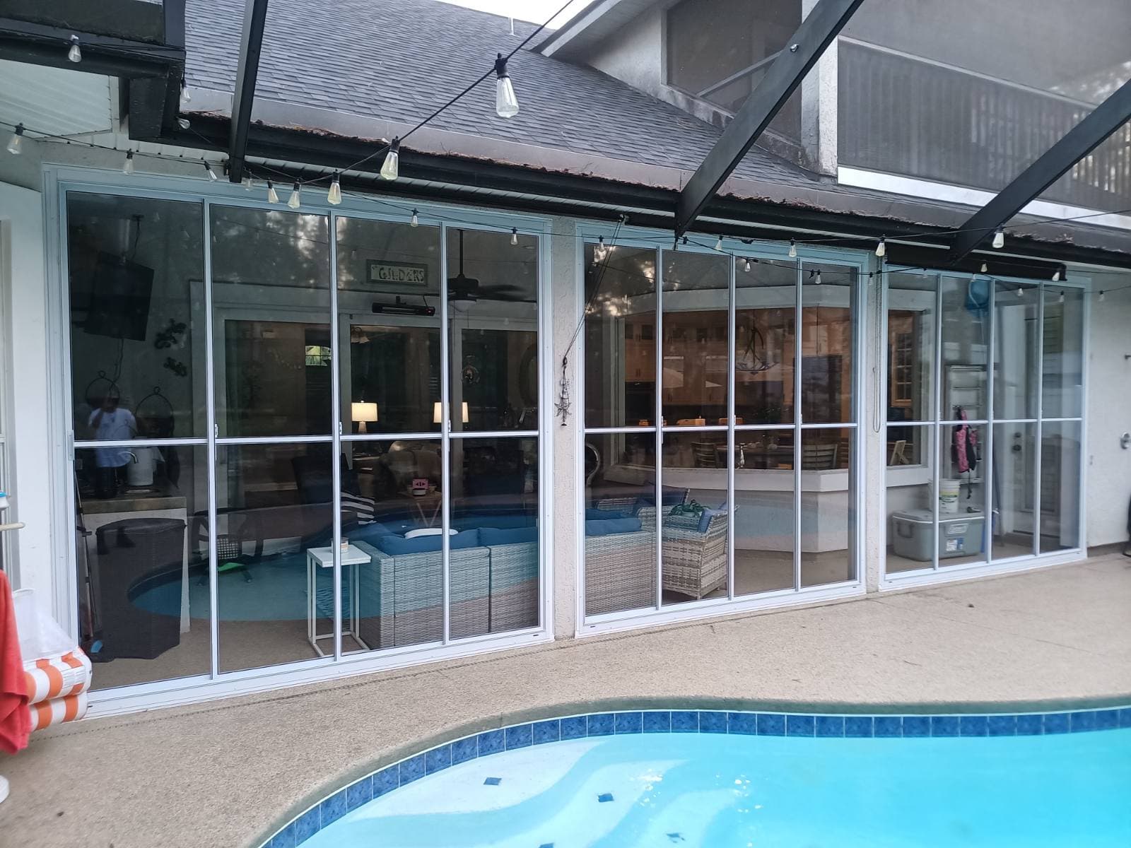 Re-screened porch panels on a Jacksonville home
